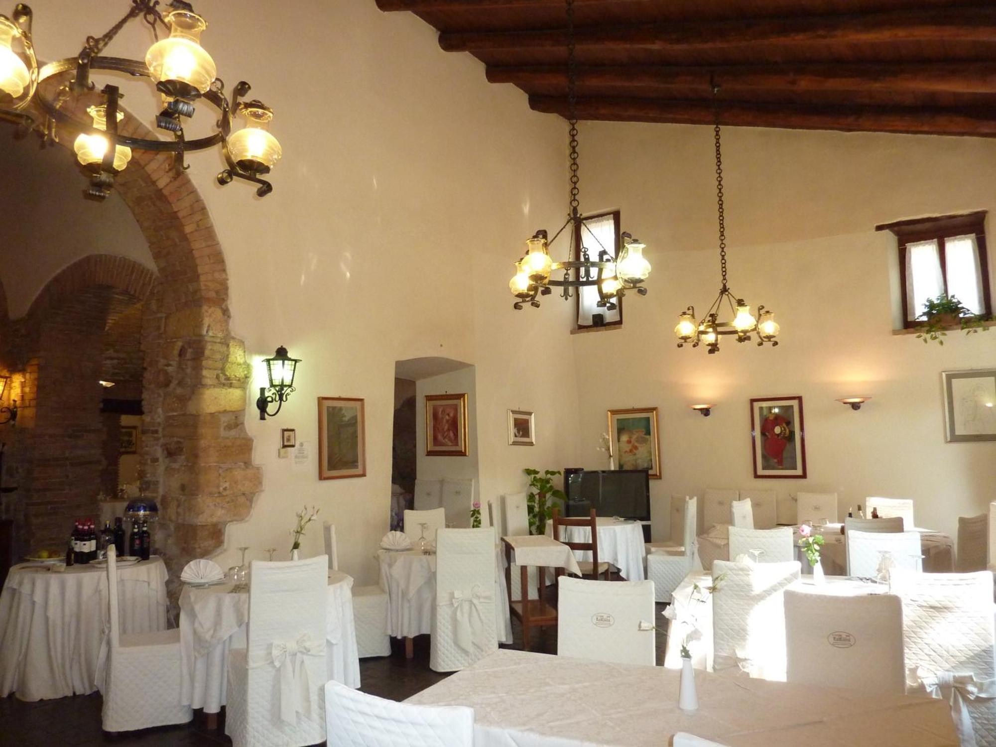 La Rocca Hotel Нарни Екстериор снимка
