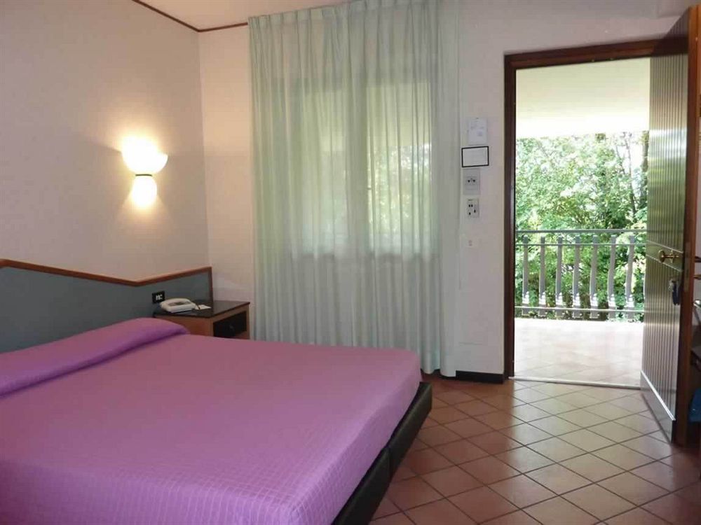 La Rocca Hotel Нарни Екстериор снимка